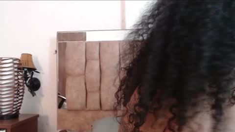 samaragrey18 online show from 01-10-25, 01:10