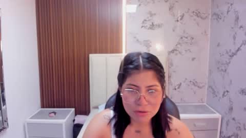 Snapshot of samaralee3 chatting on 02-10-26, 12:31 samaralee3 online show from 02-10-26, 12:31