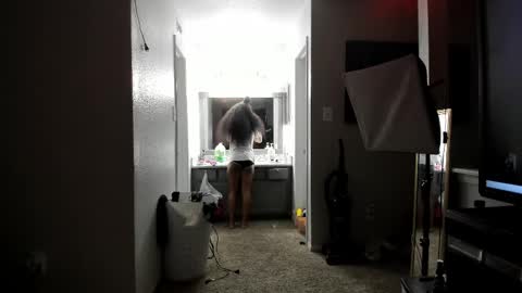 Yaya online show from 02-12-25, 10:59