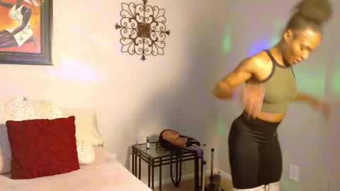 Yaya online show from 02-19-25, 05:38