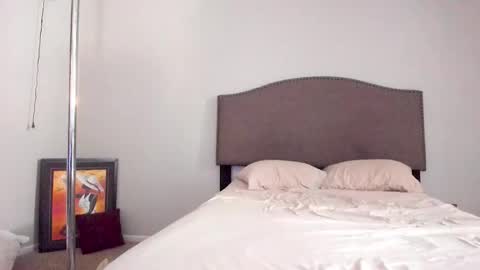 Yaya online show from 10-16-25, 12:17