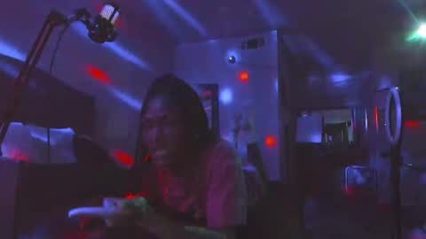 Yaya online show from 03-23-26, 01:31