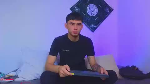 samevansx online show from 09-11-25, 02:39