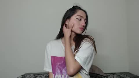 Snapshot of sami_and_gael chatting on 03-06-26, 01:46 Tami Gael online show from 03-06-26, 01:46