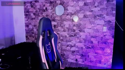 samiacooper25 online show from 03-13-26, 08:32