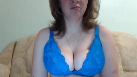 Snapshot of samiliya chatting on 12-24-24, 06:28 samiliya online show from 12-24-24, 06:28