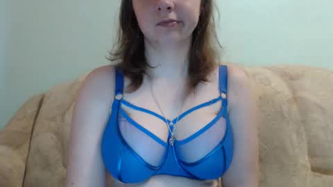 Snapshot of samiliya chatting on 01-17-25, 08:24 samiliya online show from 01-17-25, 08:24