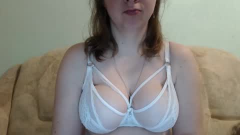 Snapshot of samiliya chatting on 02-05-25, 08:35 samiliya online show from 02-05-25, 08:35