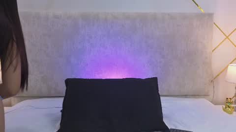 Sammi online show from 06-18-26, 04:24