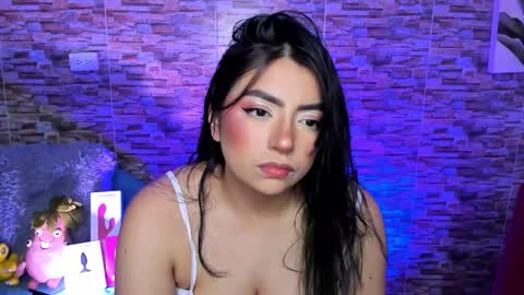 Snapshot of sammy_bunny1 chatting on 03-16-26, 05:02 Samantha online show from 03-16-26, 05:02