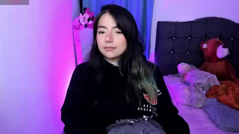 Snapshot of sammy_bunny1 chatting on 05-12-26, 05:04 Samantha online show from 05-12-26, 05:04