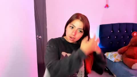 Snapshot of sammy_bunny1 chatting on 06-04-26, 03:18 Samantha online show from 06-04-26, 03:18