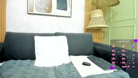 Snapshot of sammy_gray_ chatting on 07-25-26, 12:47 Sammy online show from 07-25-26, 12:47