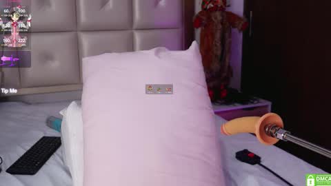 sammy_liz2 online show from 11-26-25, 01:12