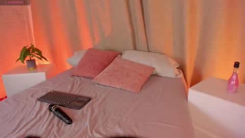 Samantha online show from 02-23-26, 02:42