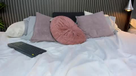 Axel online show from 03-11-26, 09:54