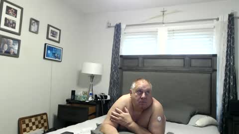 Snapshot of sammyp1956 chatting on 12-30-24, 05:55 sammyp1956 online show from 12-30-24, 05:55