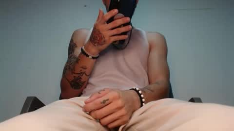 Snapshot of sammytop22 chatting on 09-11-25, 08:36 sammy model independiente online show from 09-11-25, 08:36