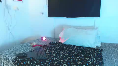 Samantha ferrer online show from 02-09-25, 09:05