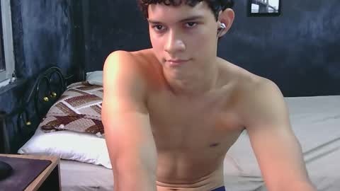 samuel_hills_ii online show from 10-20-25, 08:53