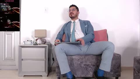 Snapshot of samuelcoopper chatting on 12-18-25, 04:24 Samuel Coopper online show from 12-18-25, 04:24