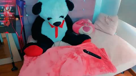 Snapshot of samy_huber chatting on 02-03-25, 06:49 SAMY HUBER online show from 02-03-25, 06:49