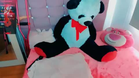 Snapshot of samy_huber chatting on 02-07-25, 07:49 SAMY HUBER online show from 02-07-25, 07:49