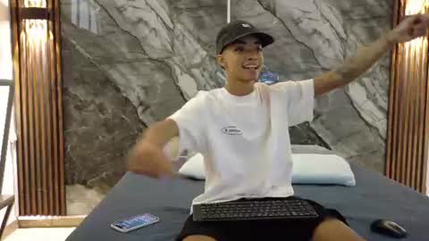      online show from 07-15-26, 03:12