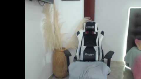 samy_vsn online show from 11-10-25, 07:24