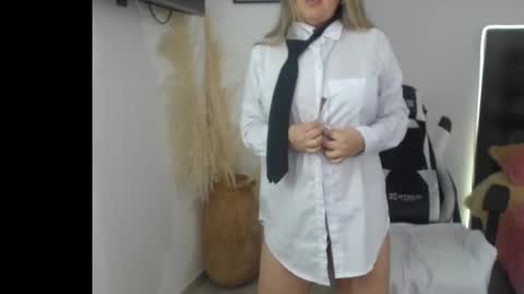 samy_vsn online show from 11-17-25, 07:41