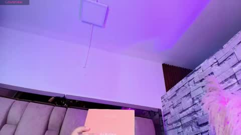 SAMY GREY... online show from 05-19-26, 03:46