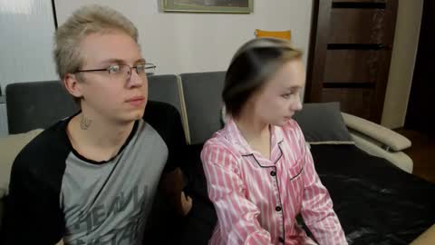 Snapshot of samyscott chatting on 11-22-25, 10:25 SamyScott online show from 11-22-25, 10:25