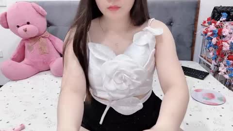 sanami_sian_ online show from 06-08-26, 01:20