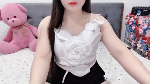 sanami_sian_ online show from 06-08-26, 01:28