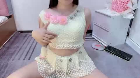 sanami_sian_ online show from 07-30-26, 02:54