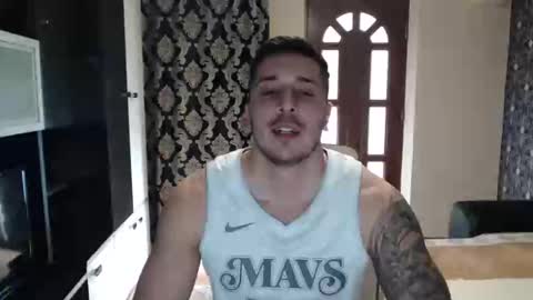 Snapshot of sanchezerik4 chatting on 01-09-25, 10:09 Sanchez Erik online show from 01-09-25, 10:09