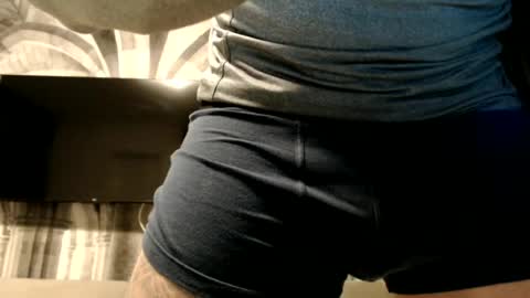Snapshot of sanchezerik4 chatting on 06-25-26, 10:14 Sanchez Erik online show from 06-25-26, 10:14