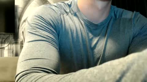 Snapshot of sanchezerik4 chatting on 06-27-26, 10:37 Sanchez Erik online show from 06-27-26, 10:37