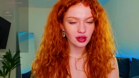 Snapshot of sanda_red chatting on 01-18-26, 01:15 Sanda3 online show from 01-18-26, 01:15