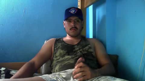 Snapshot of sandalo123 chatting on 05-16-26, 05:45 sandalo123 online show from 05-16-26, 05:45