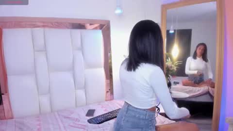 MilaSander online show from 02-25-25, 09:24