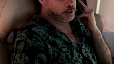 Sanders online show from 01-17-25, 01:04