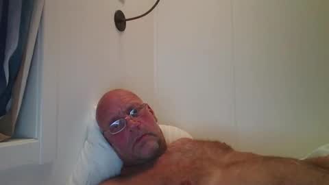 Snapshot of sandnesrune523 chatting on 10-16-25, 05:30 sandnesrune523 online show from 10-16-25, 05:30