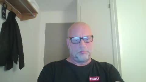 Snapshot of sandnesrune523 chatting on 03-17-26, 06:11 sandnesrune523 online show from 03-17-26, 06:11