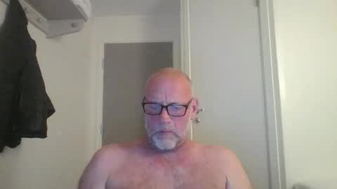 Snapshot of sandnesrune523 chatting on 05-14-26, 03:41 sandnesrune523 online show from 05-14-26, 03:41