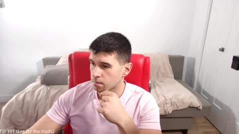 Snapshot of sandow_ chatting on 11-06-25, 05:58 Sandow online show from 11-06-25, 05:58