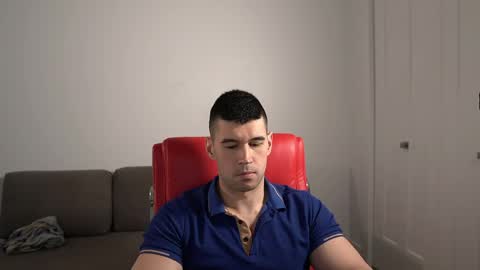 Snapshot of sandow_ chatting on 05-14-26, 09:43 Sandow online show from 05-14-26, 09:43