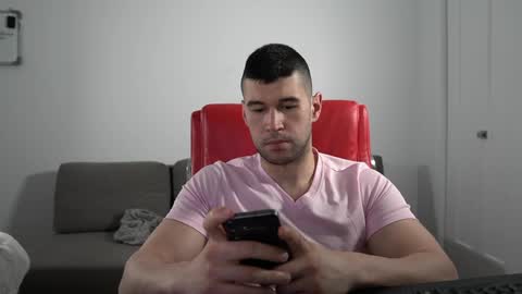 Snapshot of sandow_ chatting on 06-07-26, 11:08 Sandow online show from 06-07-26, 11:08