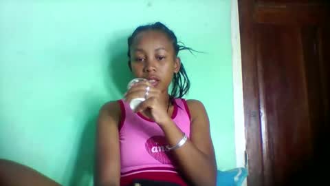 sandra1253099 online show from 04-19-26, 06:13