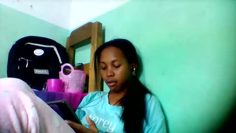 sandra1253099 online show from 06-08-26, 05:02